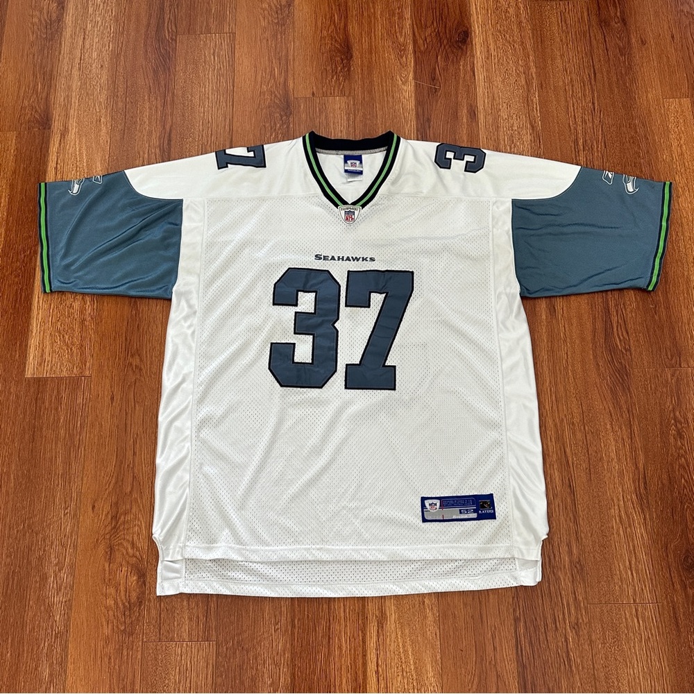 Seattle Seahawks Reebok On-Field Authentic Jersey Size 52 Shaun Alexander #37